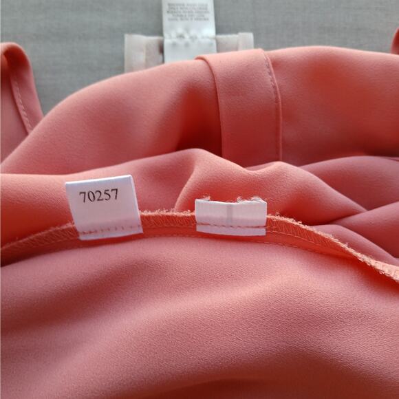 Ann Taylor LOFT Pink Back Button Tank Top Medium tunic classic modern twee - Picture 9 of 12